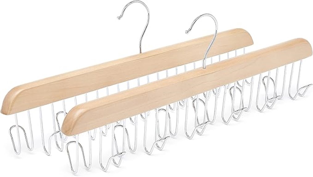 wooden belt hanger pack
