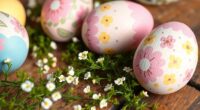 wooden egg decoration ideas