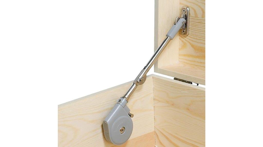 lid support with soft close