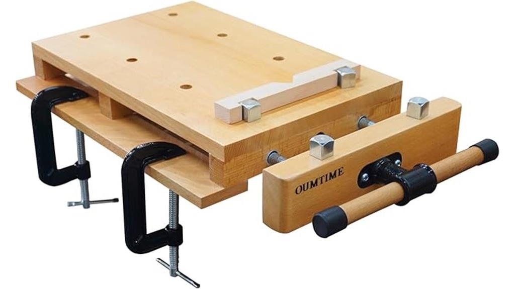 mobile workbench with vise
