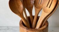 wooden utensil odor control